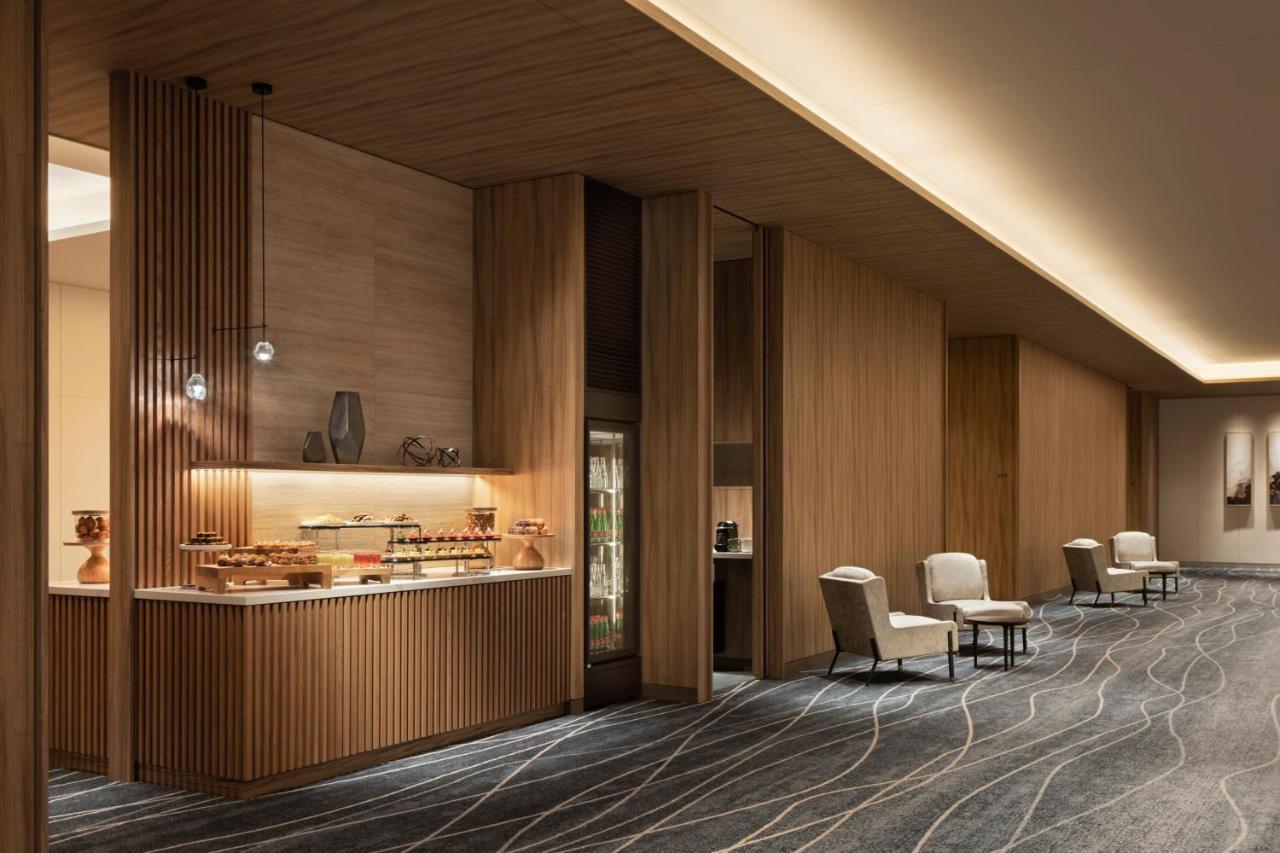 Courtyard By Marriott Nagoya Hotel Buitenkant foto