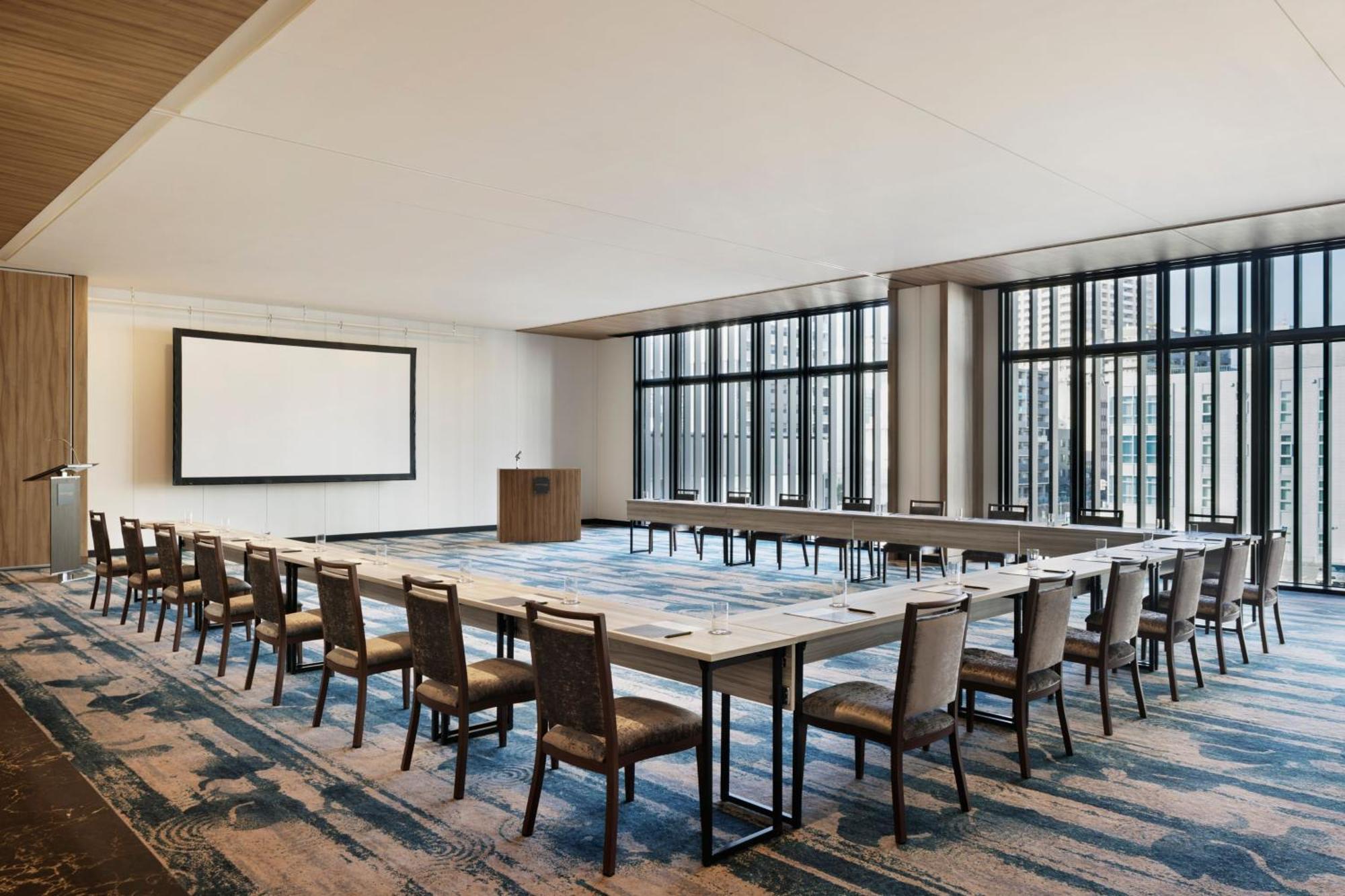 Courtyard By Marriott Nagoya Hotel Buitenkant foto